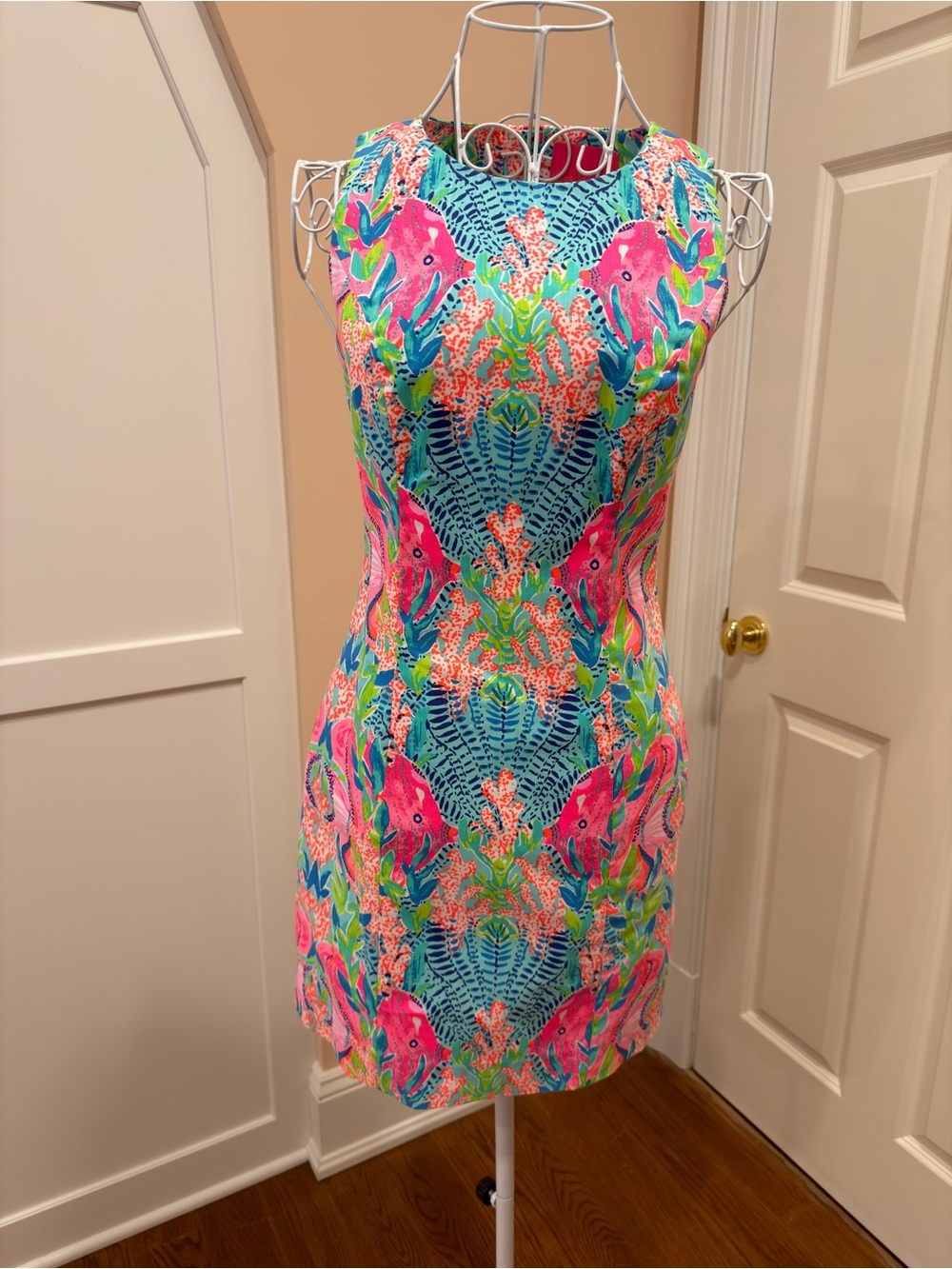 Lilly Pulitzer Sleeveless Tropical Print Sheath Dress - Pink & Blue